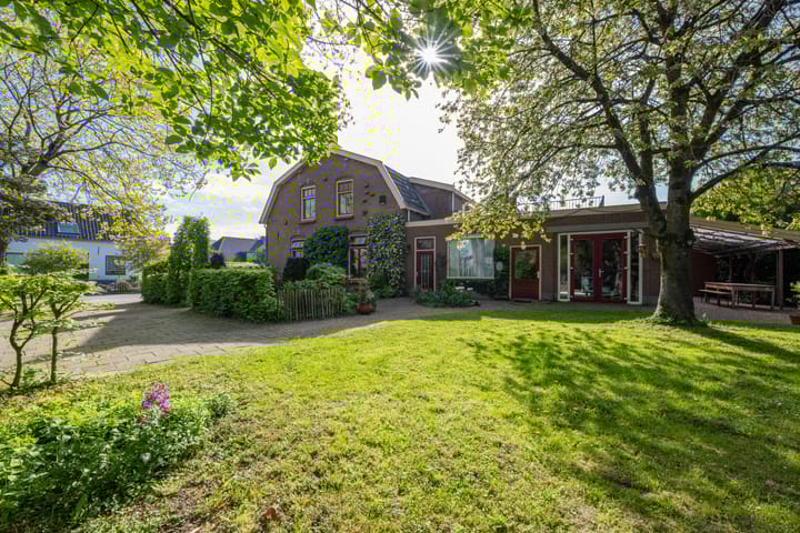 Foto 2 van Molenstraat 1