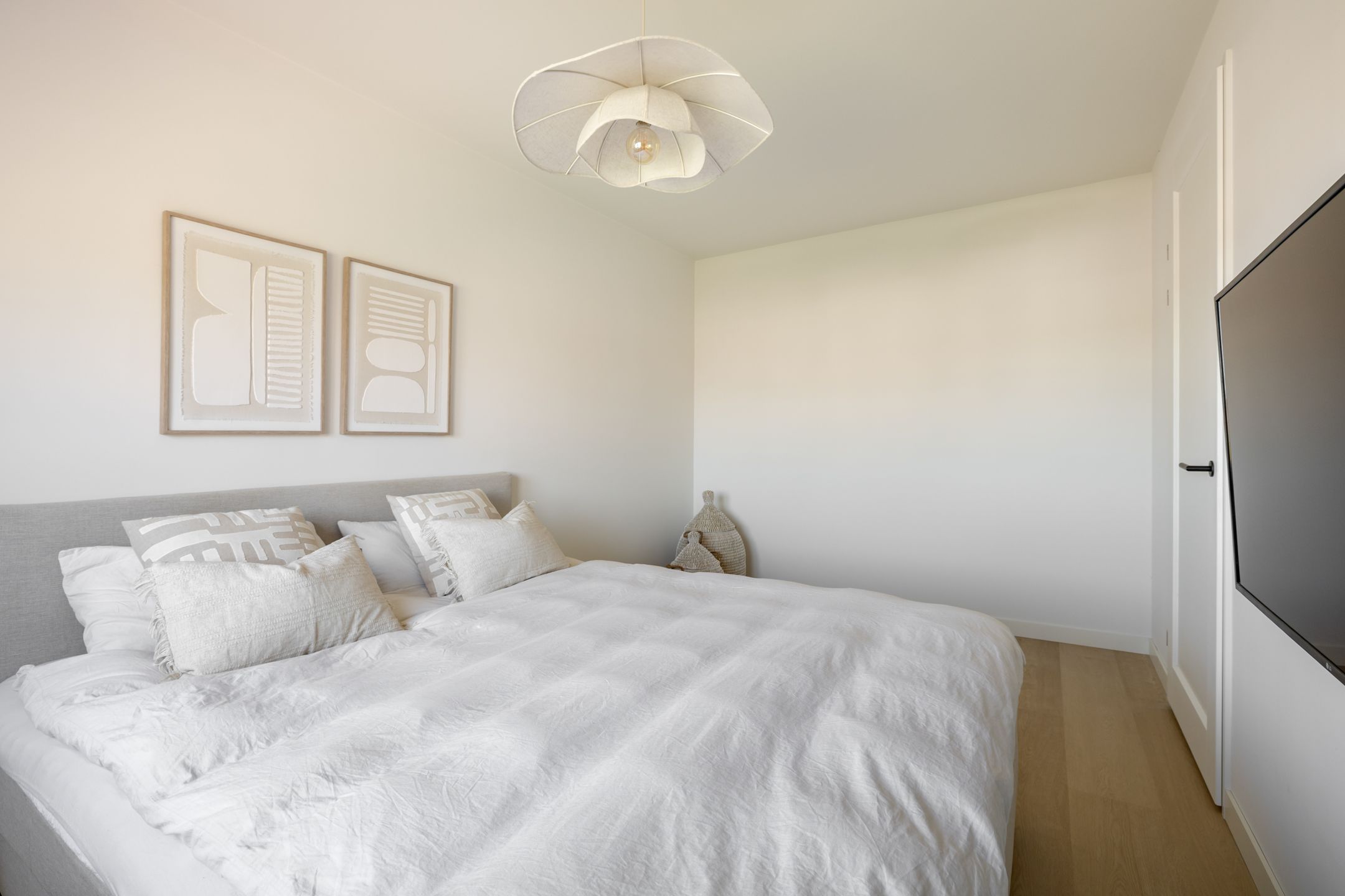 Newly Built Modern Terraced Home with Premium Finishes in Oosthuizen — 24