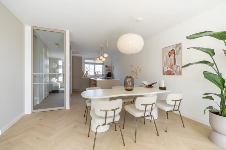 Photo 3 of Plevierstraat 26