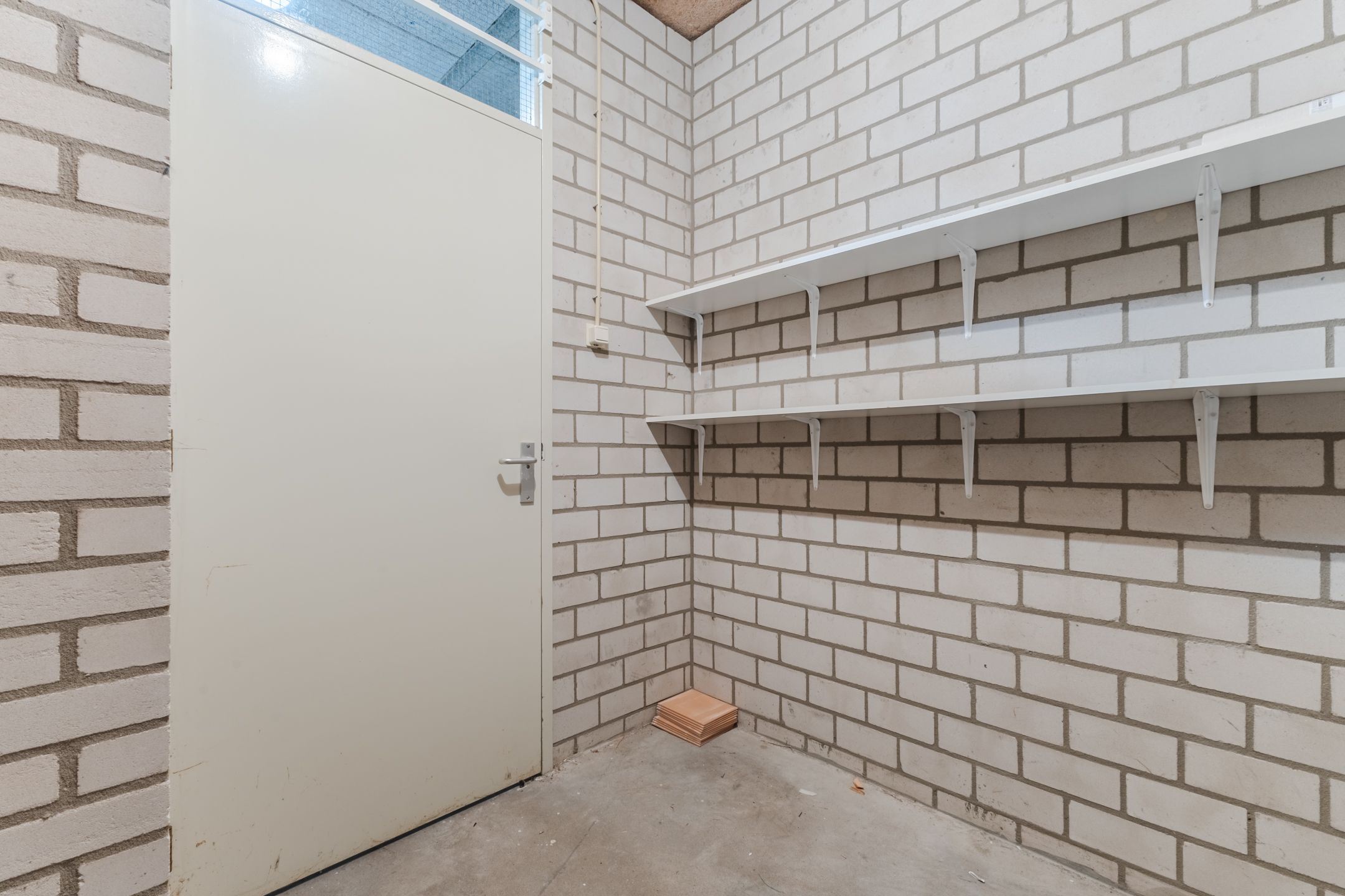 Photo 36 of Wielstraat 86