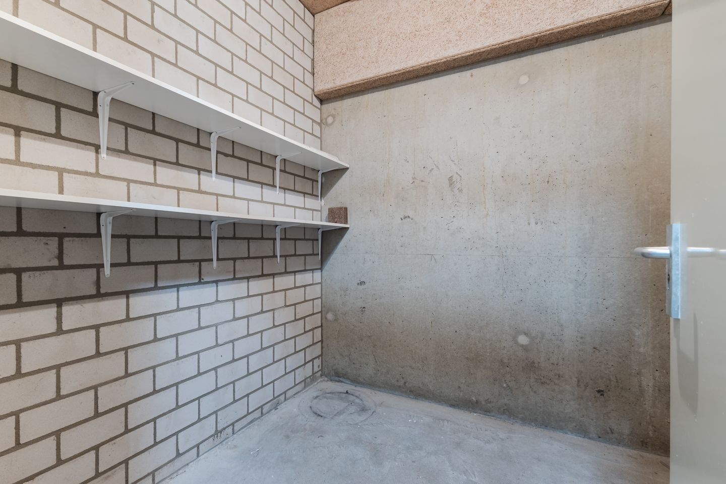 Photo 35 of Wielstraat 86