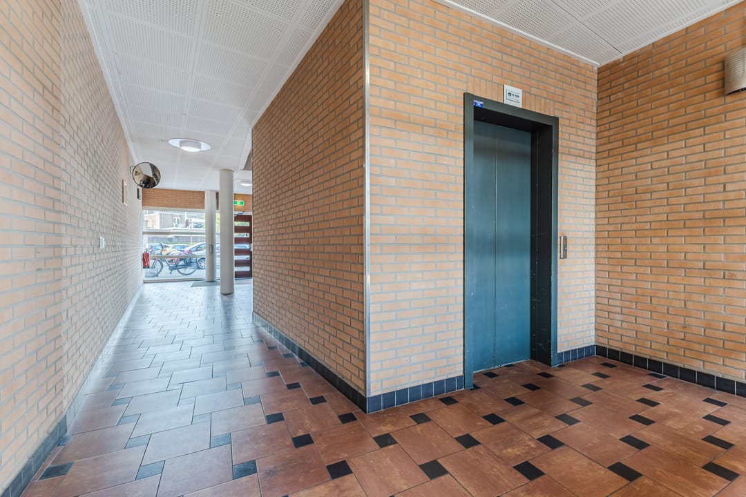 Photo 7 of Wielstraat 86