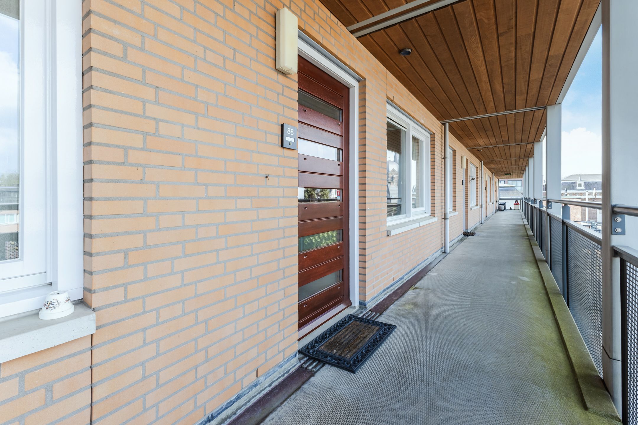 Photo 12 of Wielstraat 86