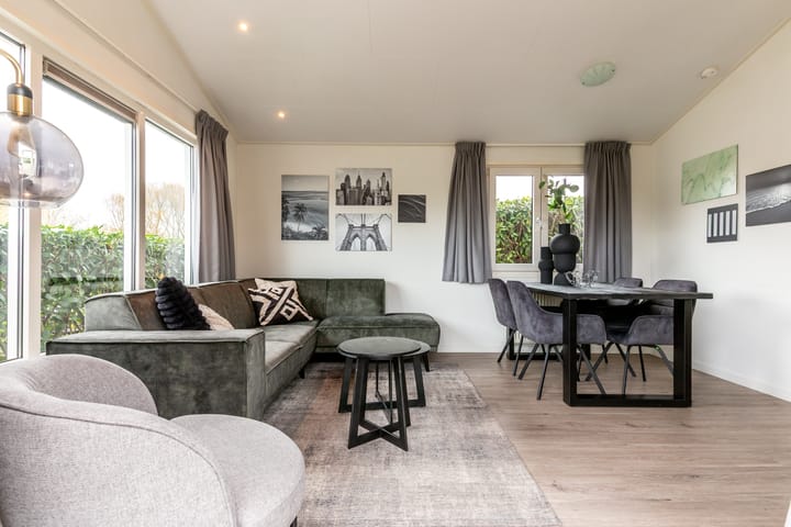 Foto 3 van Zuiderweg 2-R118A