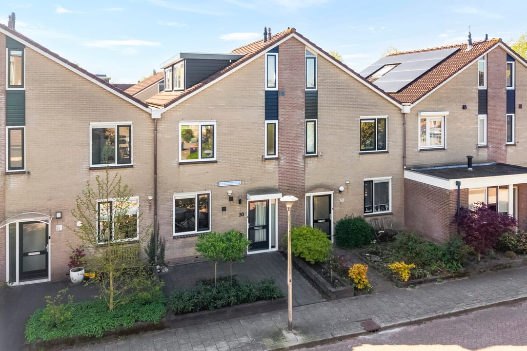 Photo 38 of Van Hemertmarke 30