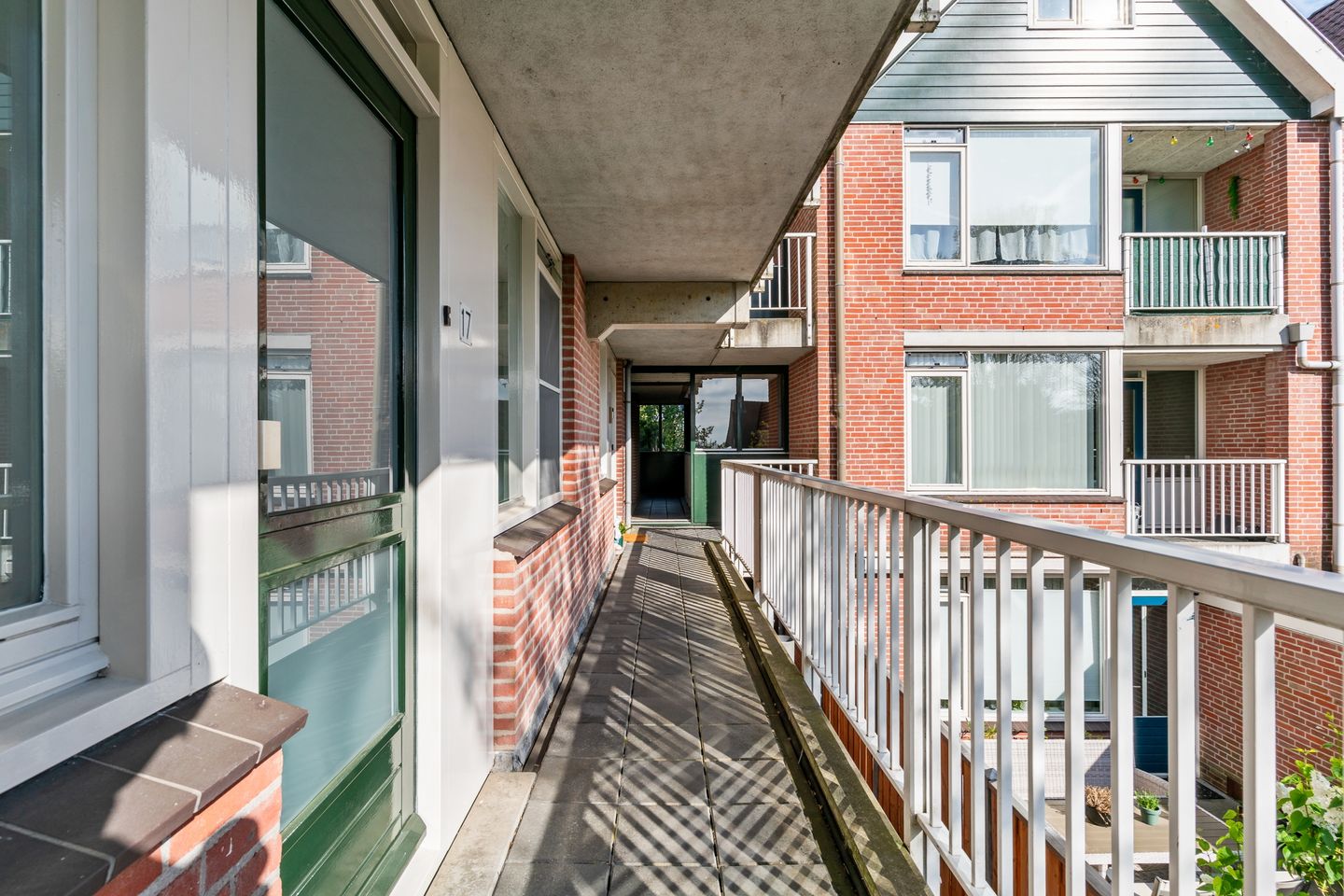 Photo 14 of Galileistraat 17