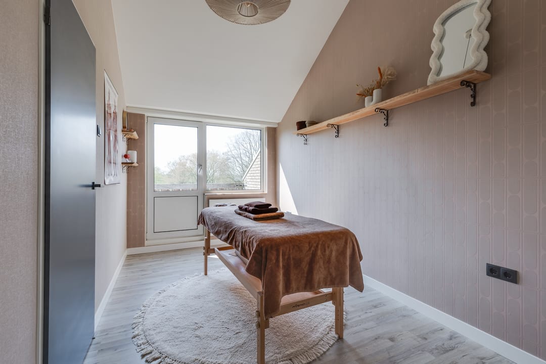 Photo 41 of Wentholtstraat 55