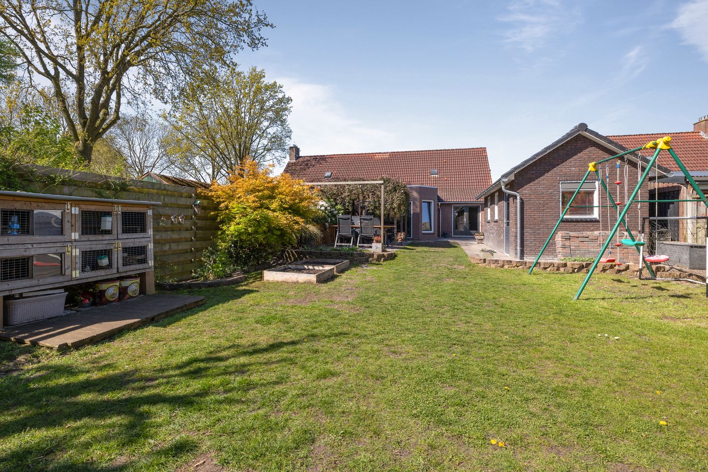 Fully Modernized Semi-Detached Home with Garage in Nieuw-Amsterdam — 35