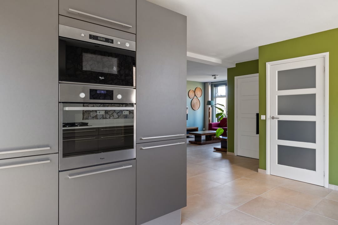 Fully Modernized Semi-Detached Home with Garage in Nieuw-Amsterdam — 13