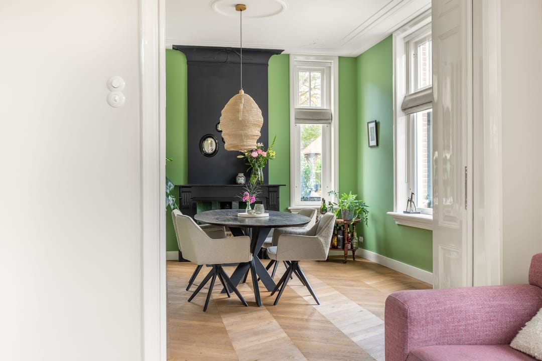 Photo 8 of Van Oldenbarneveldweg 30