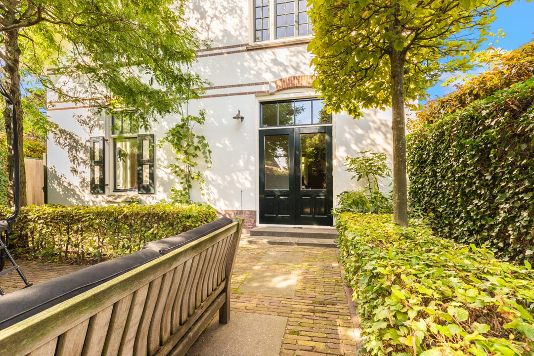 Photo 52 of Van Oldenbarneveldweg 30