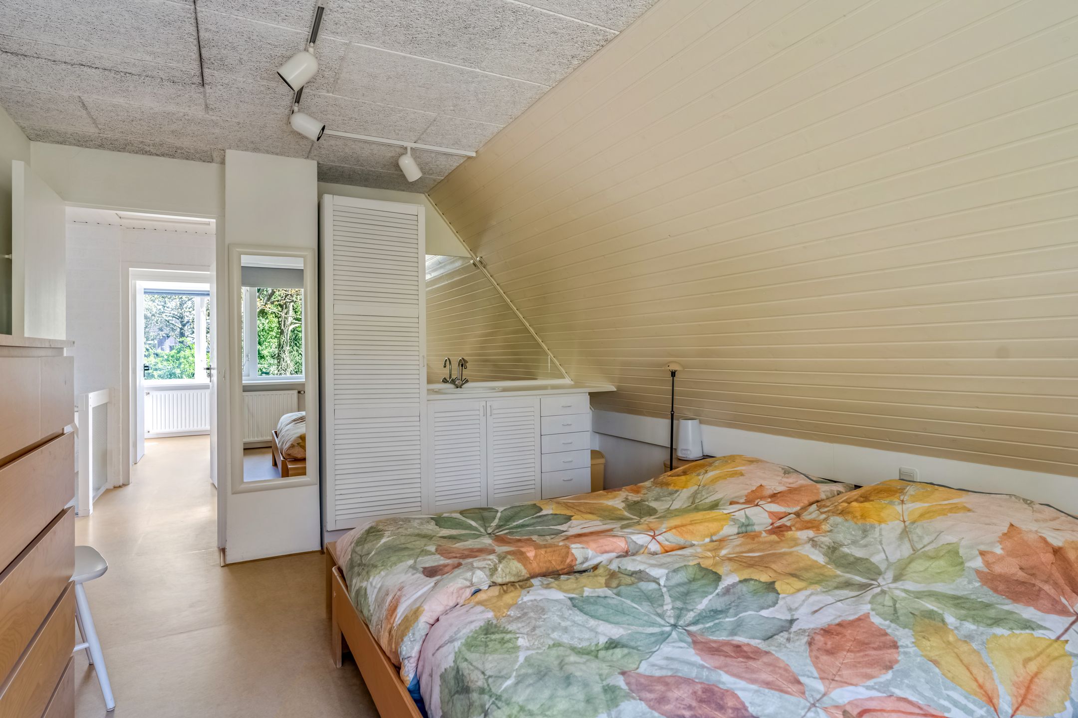 Detached Forest-Edge Villa with Basement and Park Garden — 21