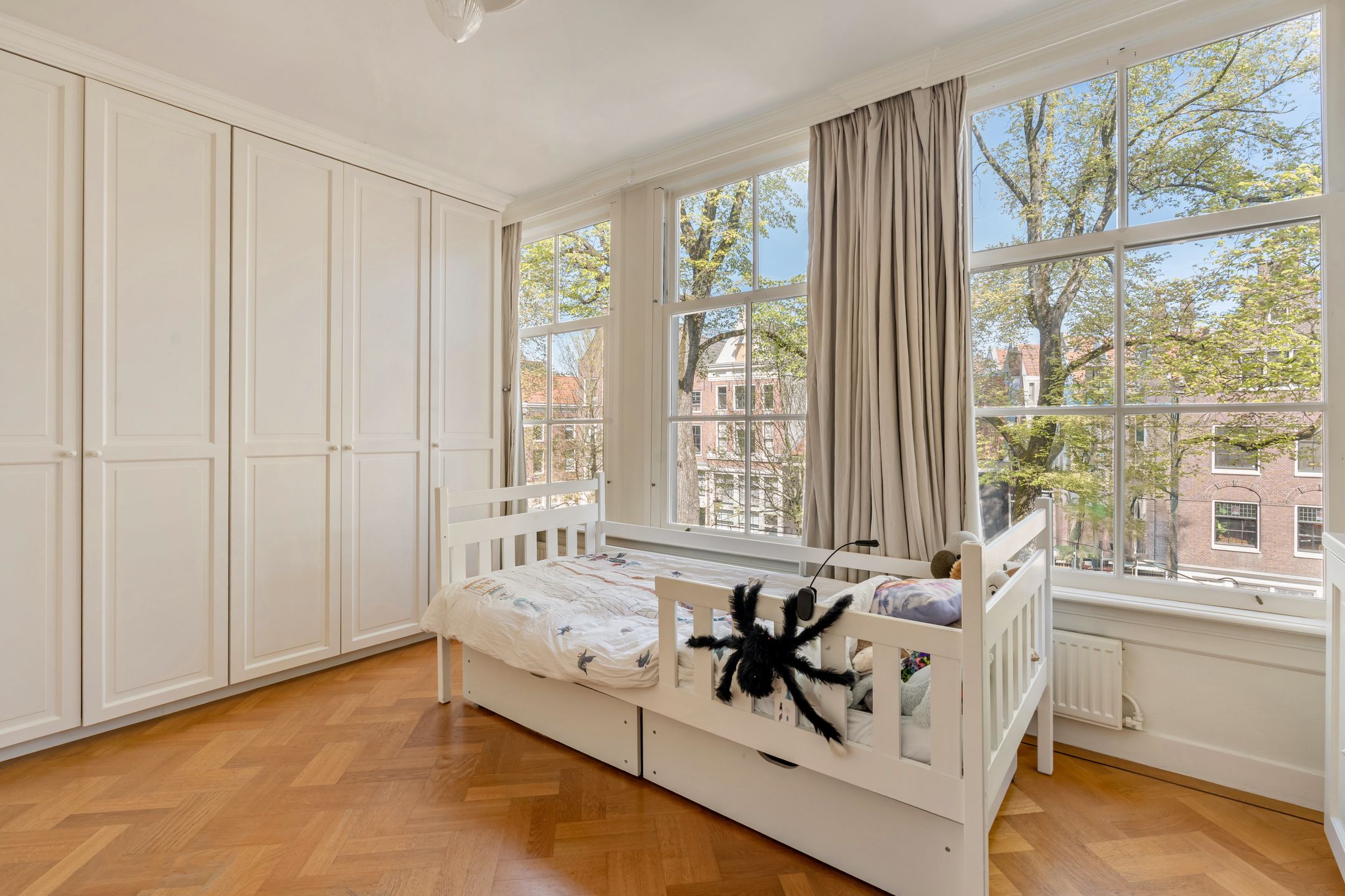 Charming Upper House with Large Terrace in Jordaan — 27
