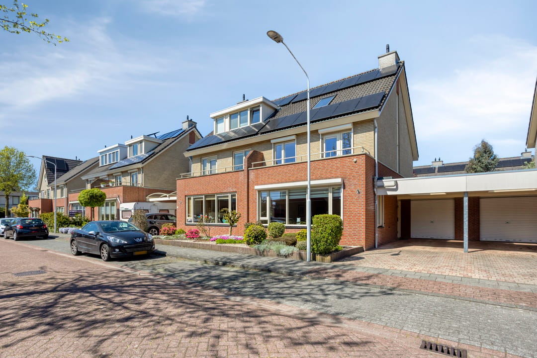 Photo 1 of Maaivelden 18