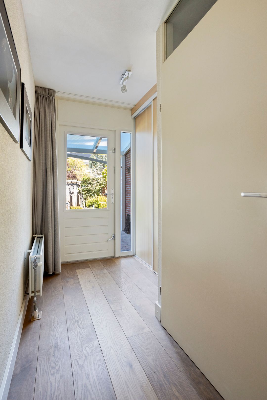 Photo 8 of Maaivelden 18