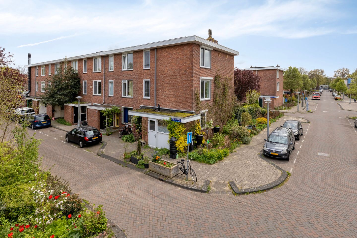 Foto 4 van Cornelis van Alkemadestraat 1