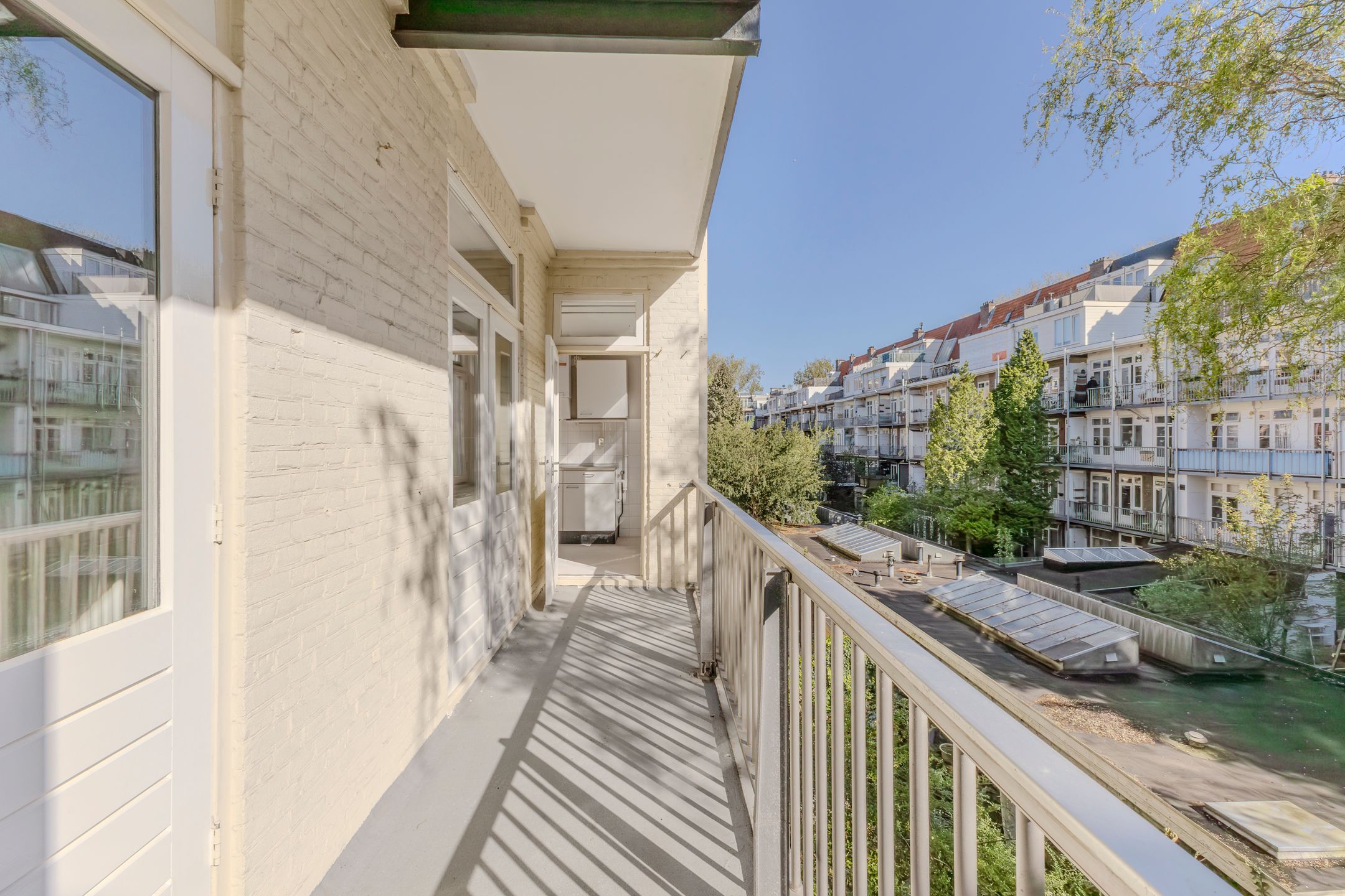 Photo 6 of Hoofdweg 428-2