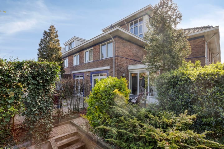 Foto 4 van Oscar Romeroplein 35