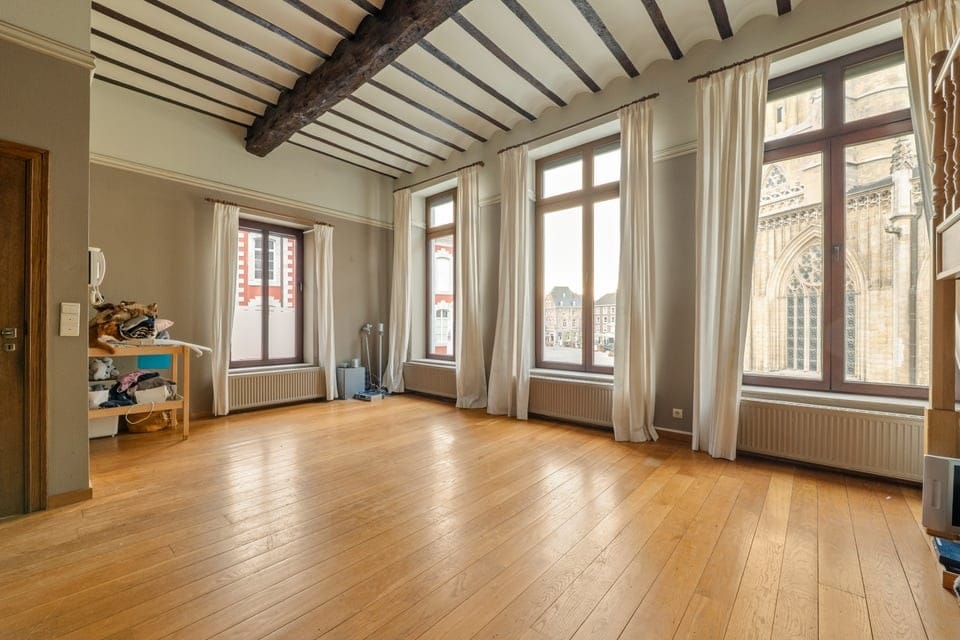 Characterful Commercial Residence in Historic Tongeren Center — 22