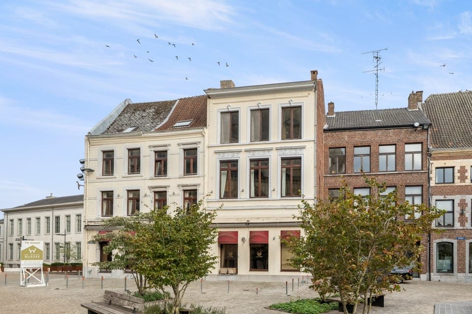 Characterful Commercial Residence in Historic Tongeren Center — 36