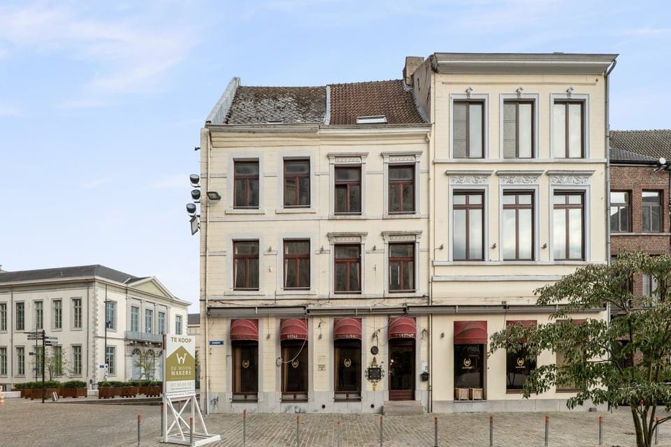 Characterful Commercial Residence in Historic Tongeren Center — 33