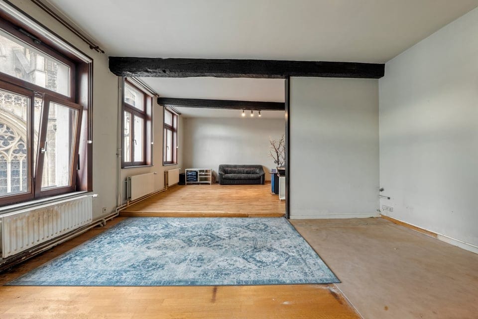 Characterful Commercial Residence in Historic Tongeren Center — 17