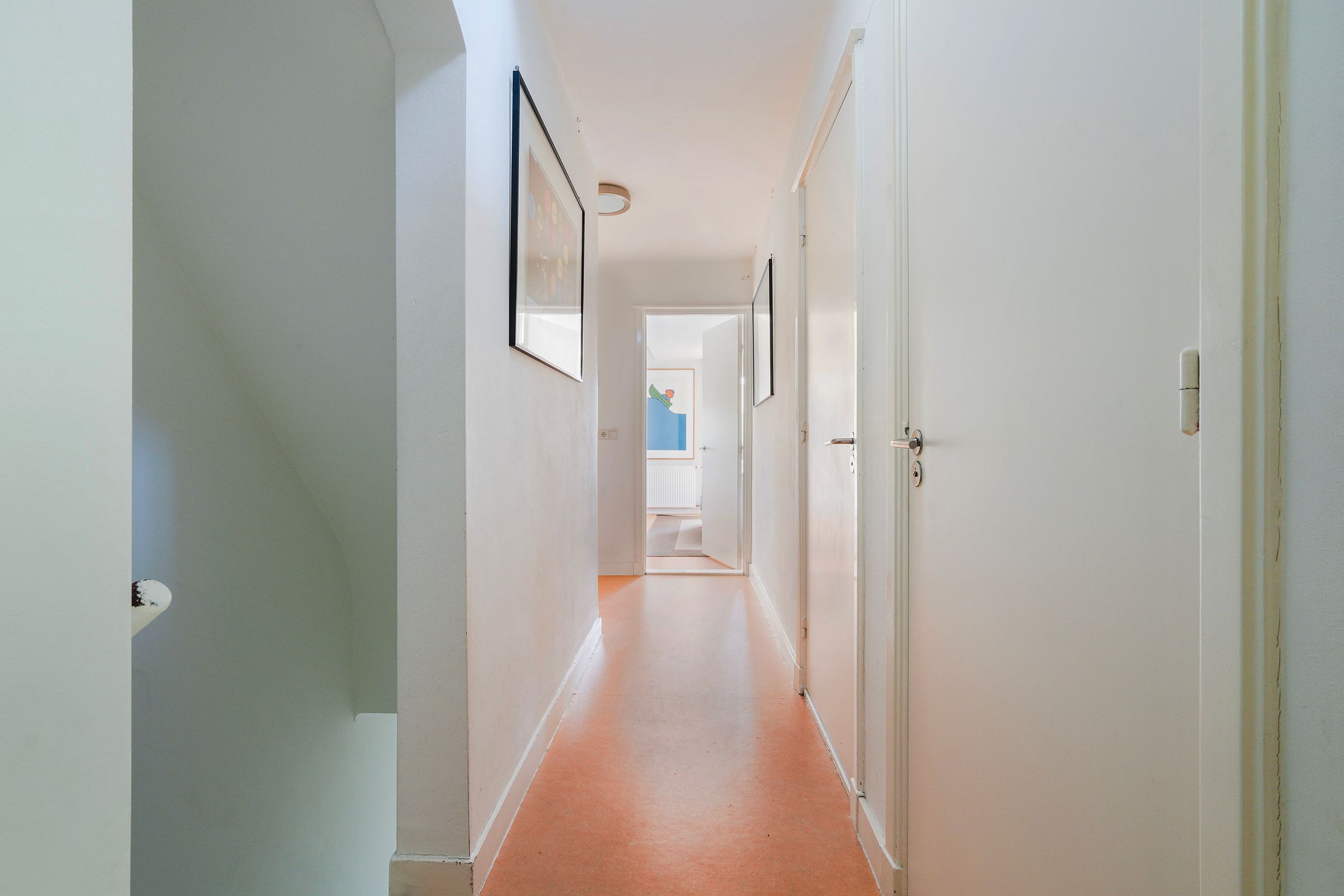 Spacious Detached Villa with Practice Room and Sunny Garden in Tilburg — 48