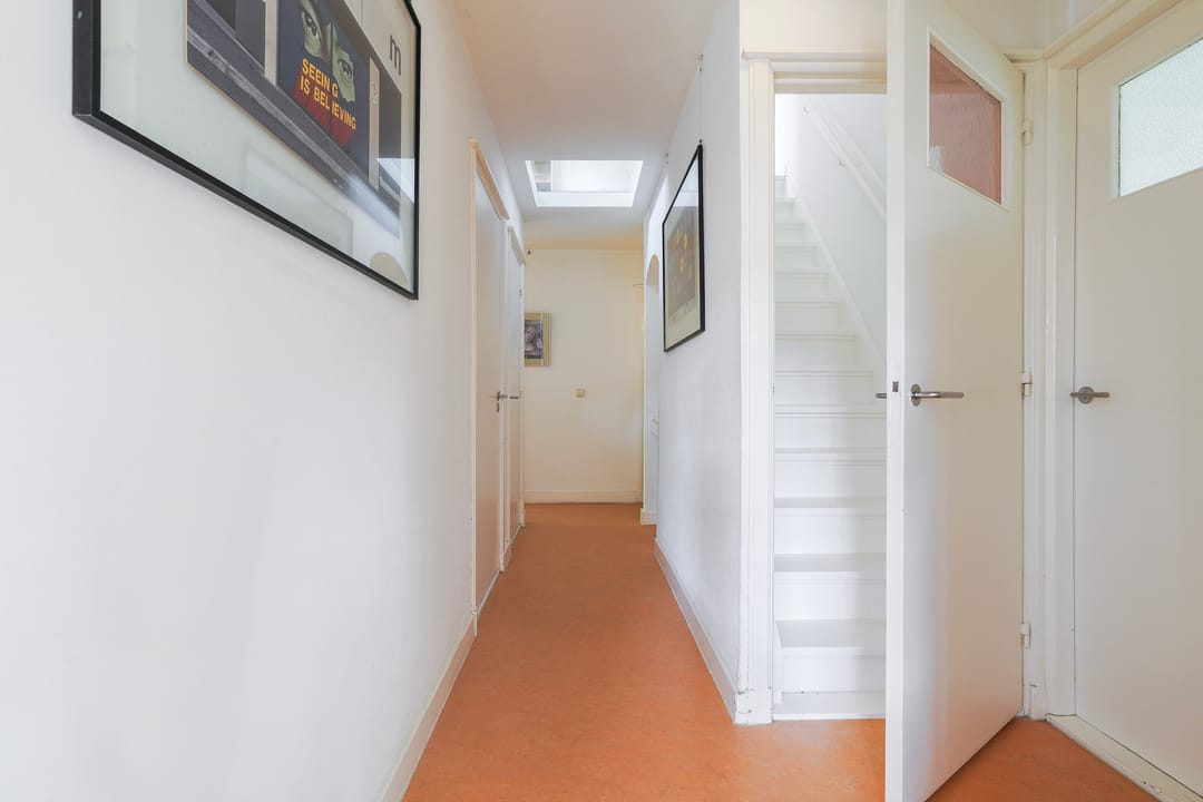 Spacious Detached Villa with Practice Room and Sunny Garden in Tilburg — 47