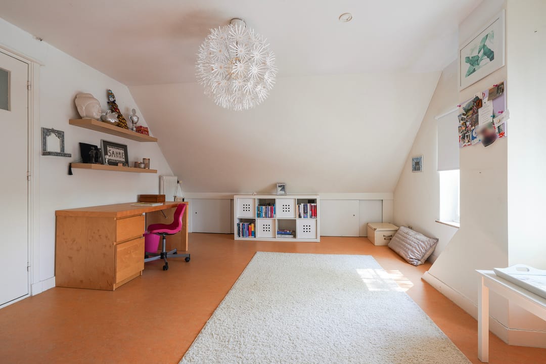 Spacious Detached Villa with Practice Room and Sunny Garden in Tilburg — 86