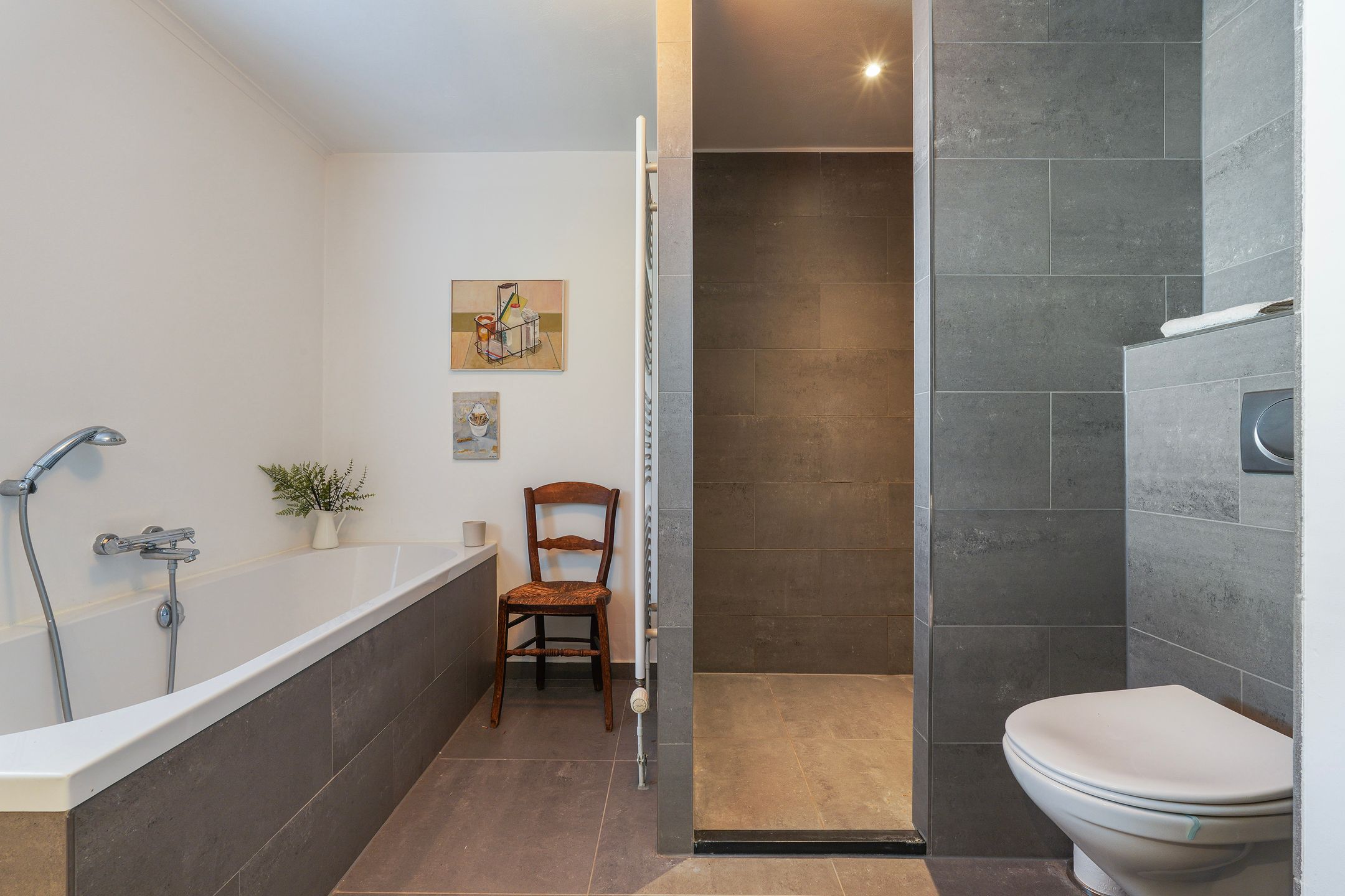 Spacious Detached Villa with Practice Room and Sunny Garden in Tilburg — 69