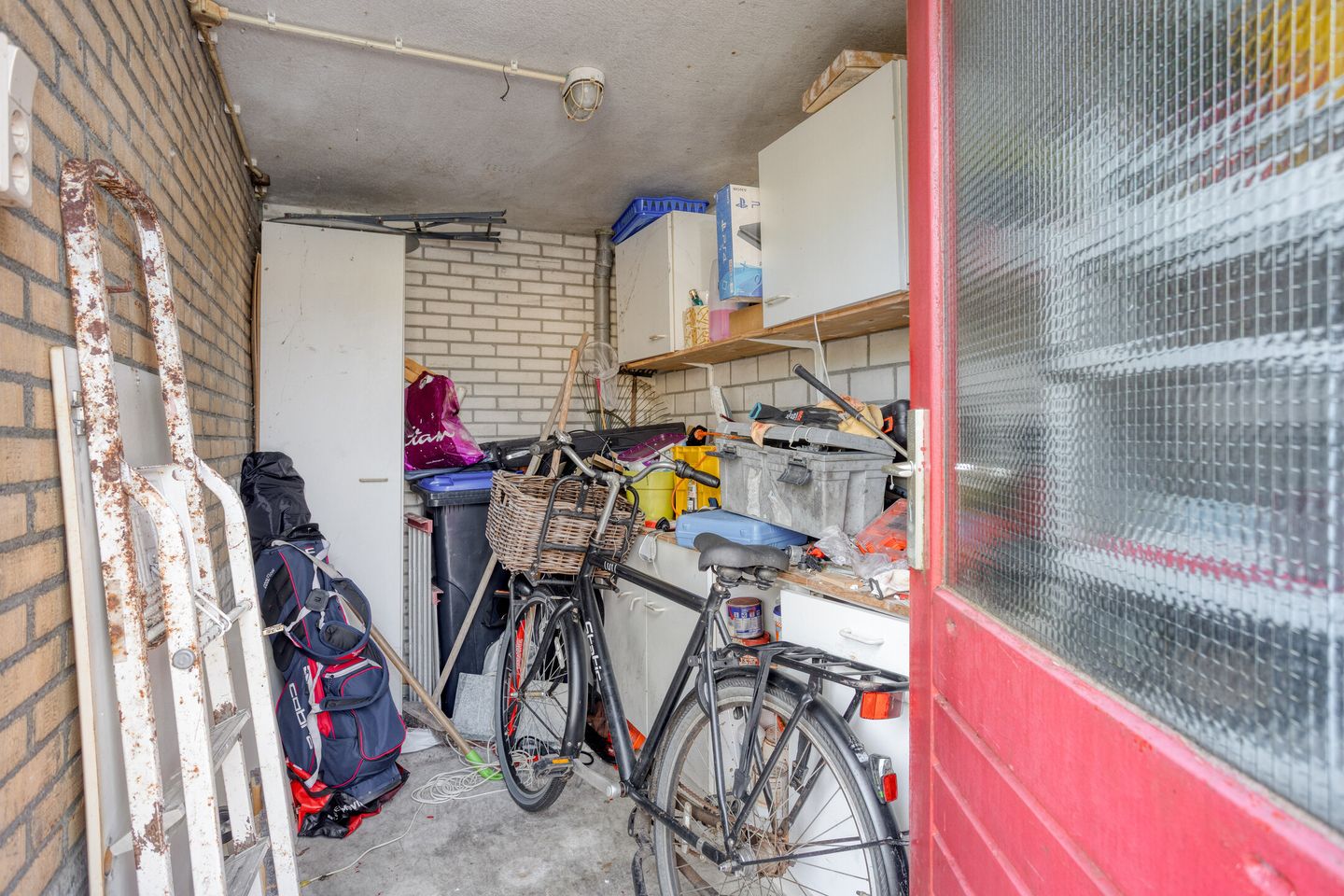 Family-friendly terraced house in Spoorbuurt, Zaandam — 25