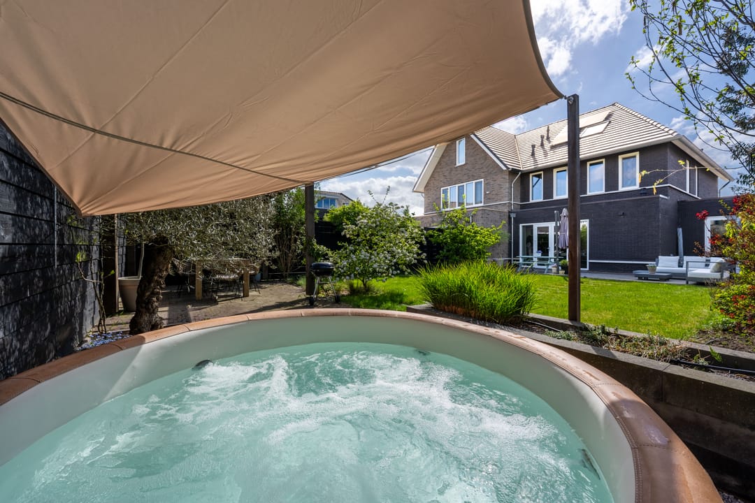 Luxury Semi-Detached Villa with Loft Master Suite in Wooded Almere-Hout — 62