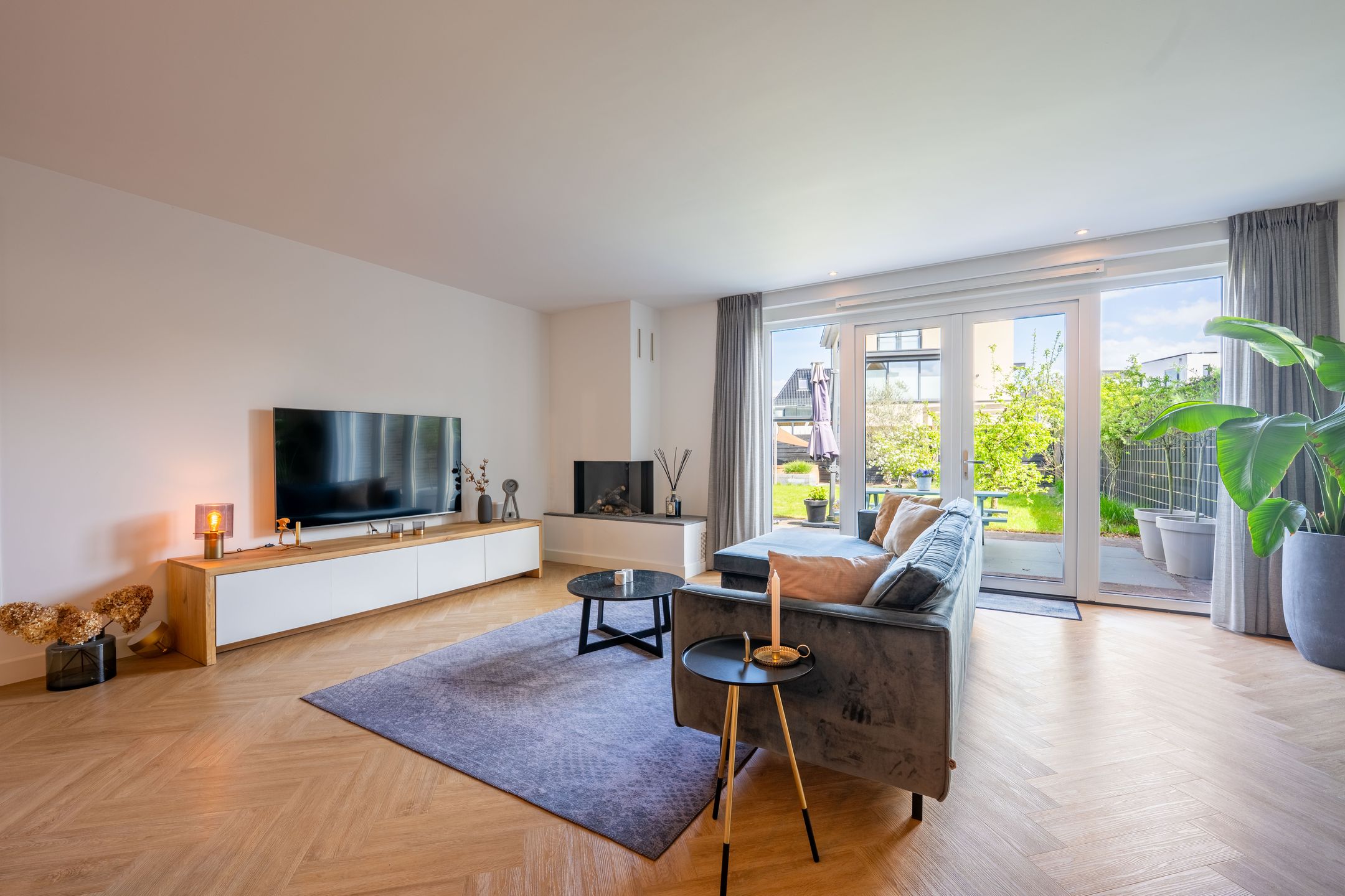 Luxury Semi-Detached Villa with Loft Master Suite in Wooded Almere-Hout — 12