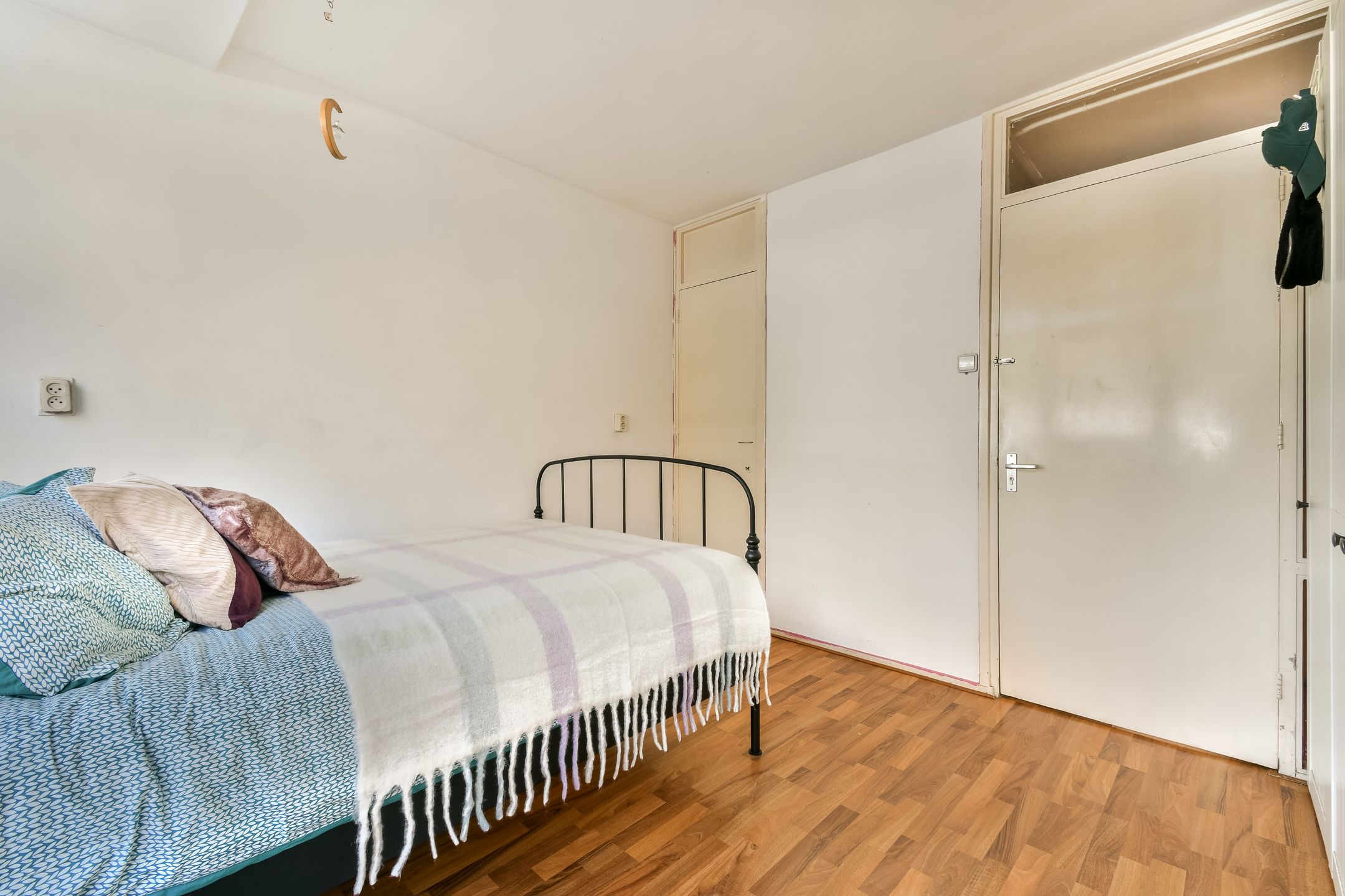 Photo 12 of Schoorlstraat 123