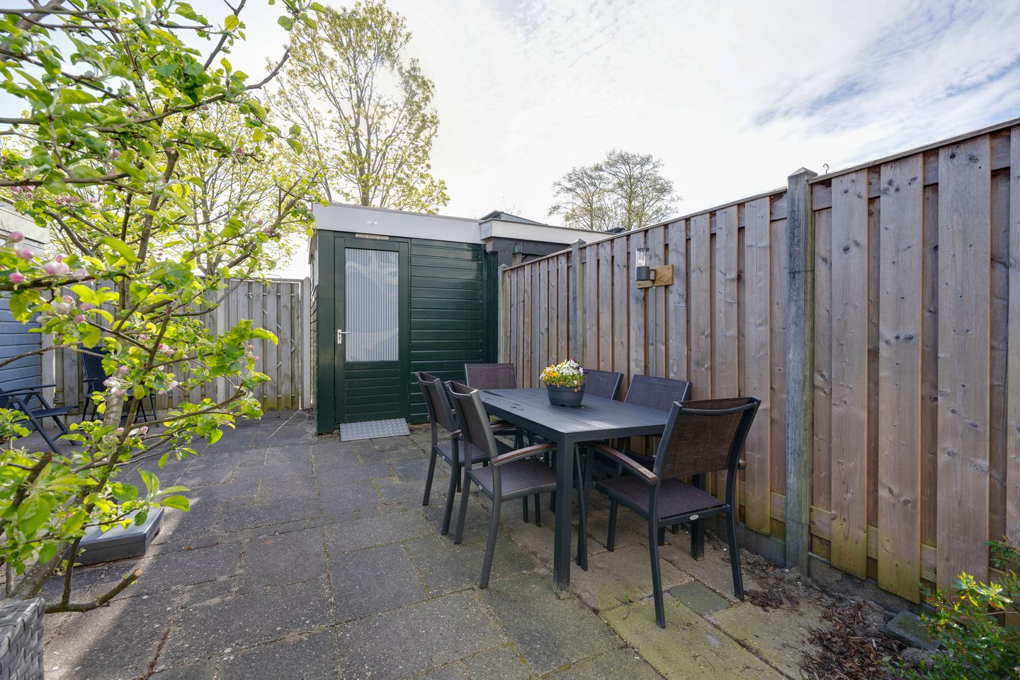 Spacious Terraced Home with Garden and Solar Panels in Historic De Rijp — 25