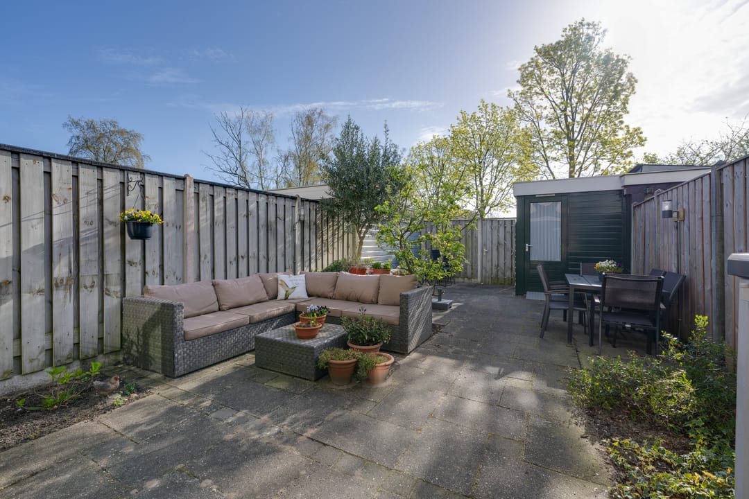 Spacious Terraced Home with Garden and Solar Panels in Historic De Rijp — 23