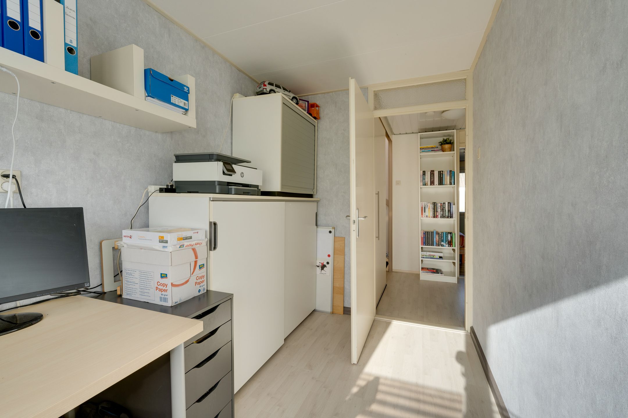 Spacious Terraced Home with Garden and Solar Panels in Historic De Rijp — 42