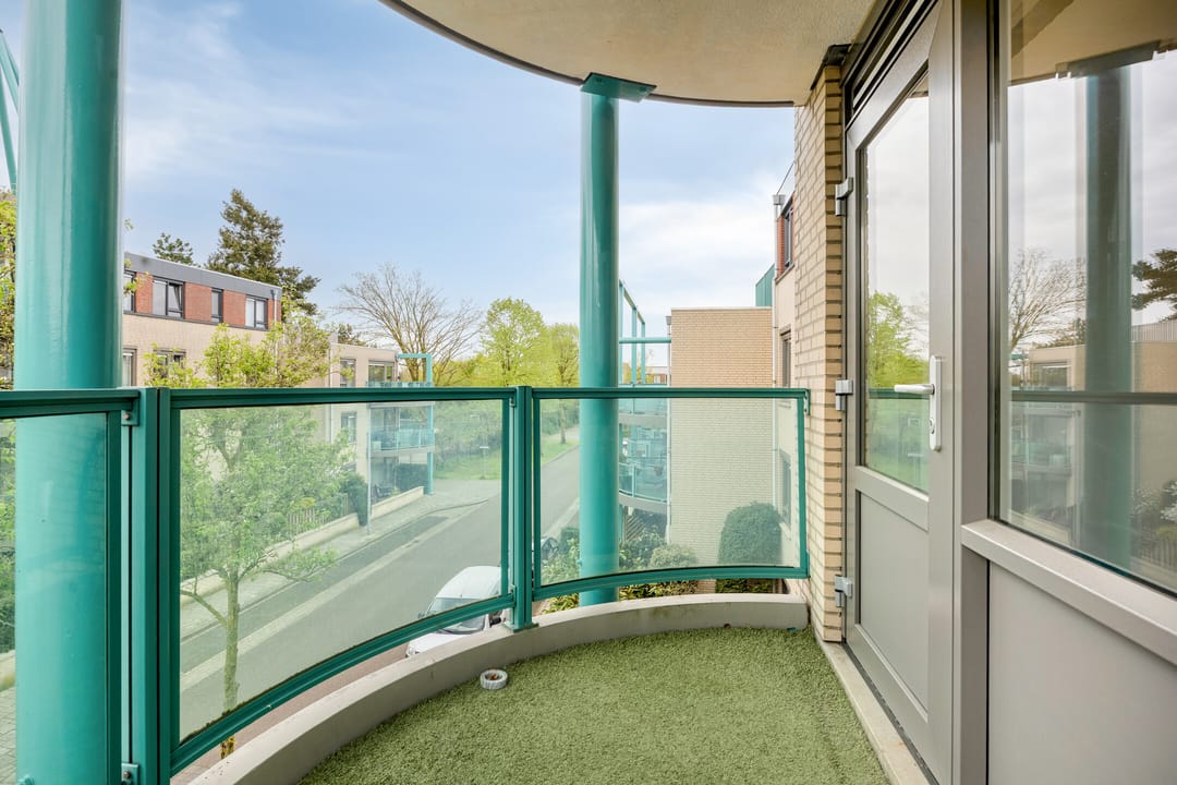 Photo 32 of Kazernestraat 101