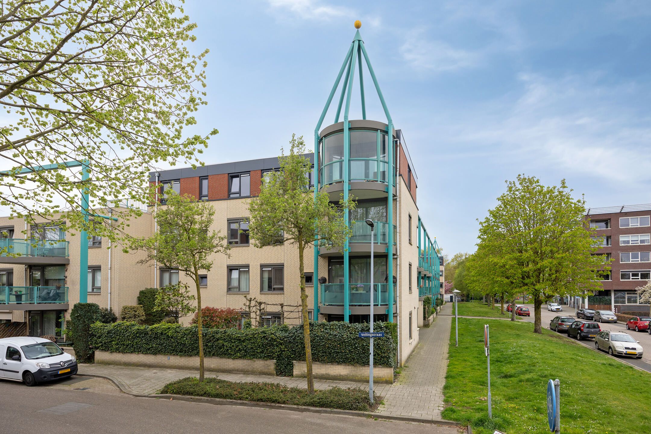Photo 9 of Kazernestraat 101