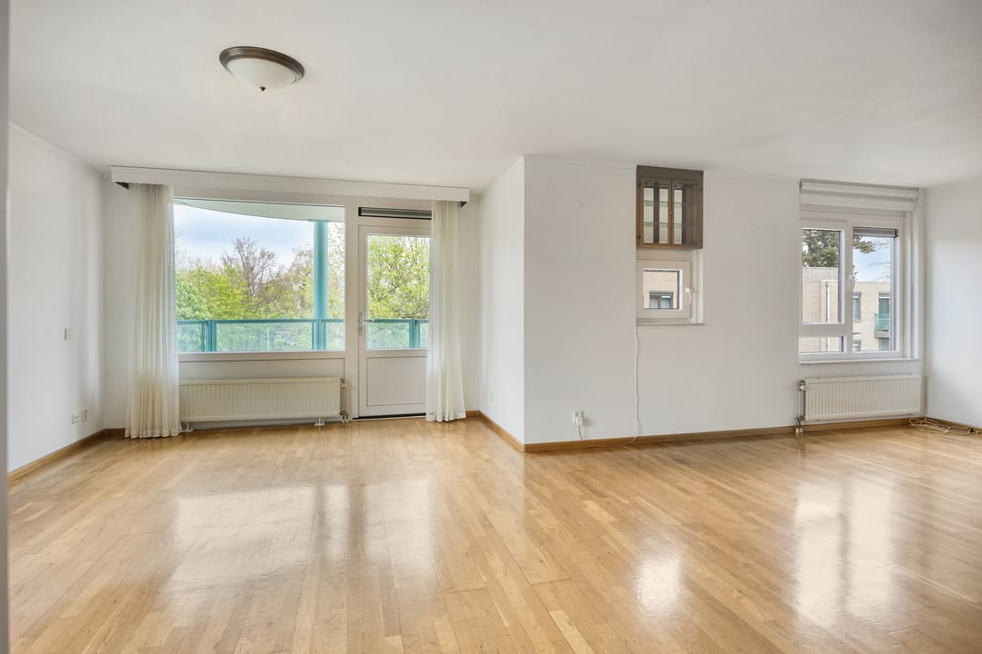 Photo 26 of Kazernestraat 101