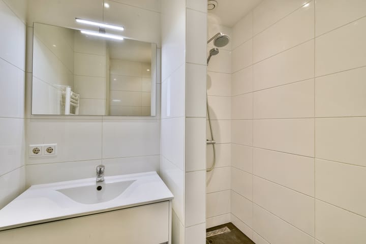 Appartement te koop: Elisabeth Wolffstraat 73-4, Amsterdam