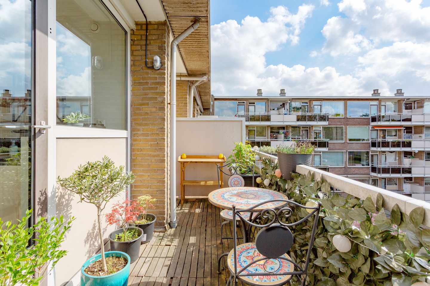 Turn-key 4-room apartment with south-facing balcony and garage in Diemen — 14