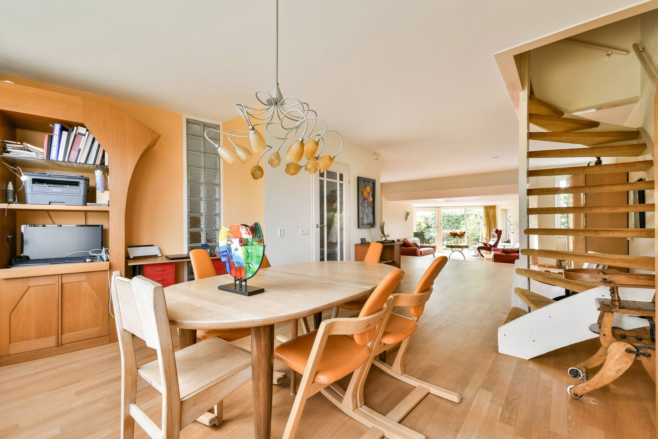 Photo 12 of Johanna Westerdijkstraat 54