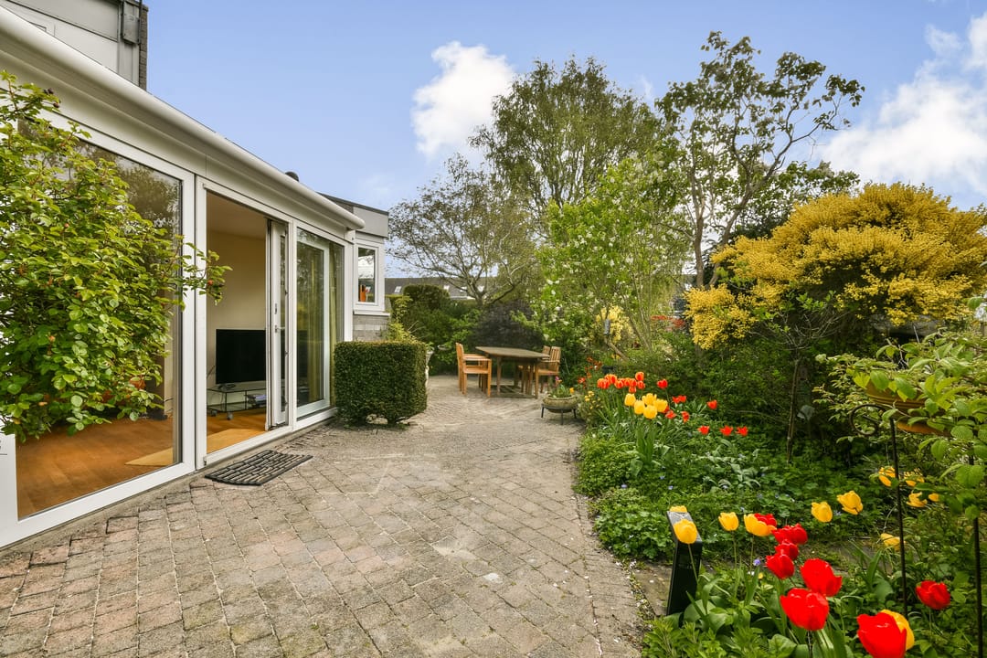 Photo 16 of Johanna Westerdijkstraat 54