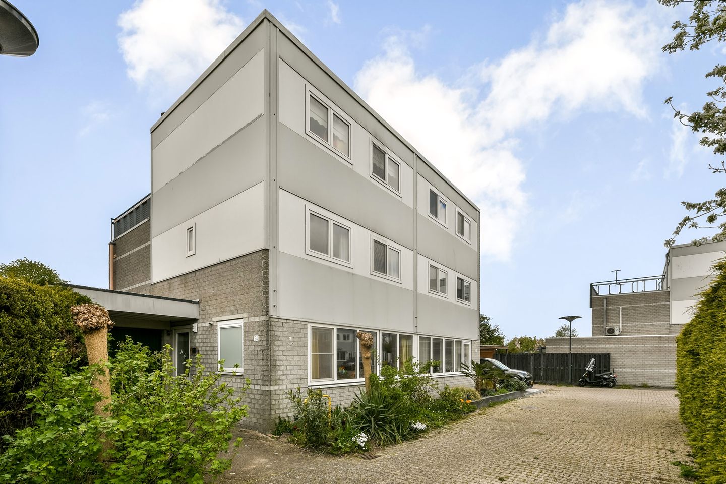 Photo 4 of Johanna Westerdijkstraat 54