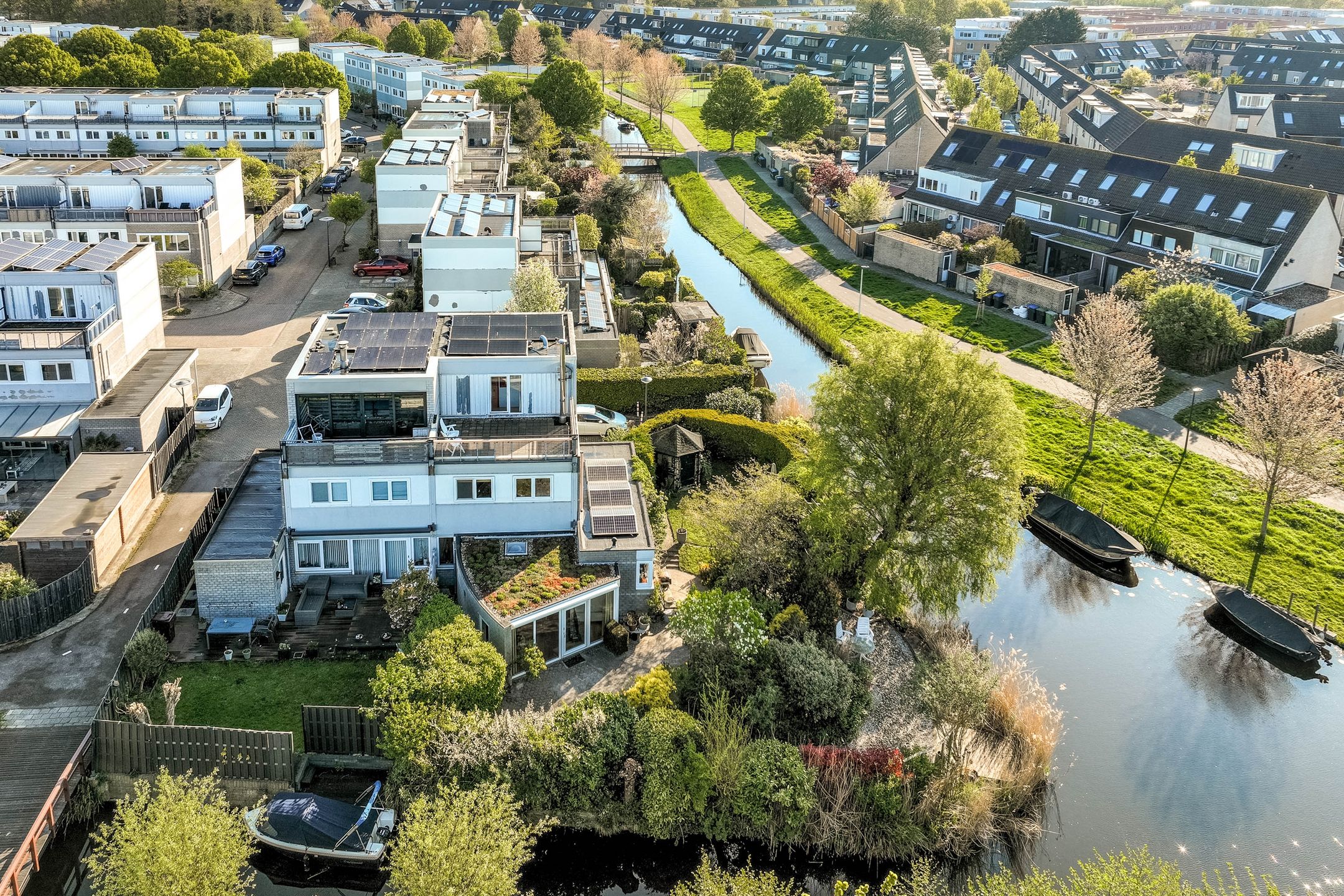 Photo 42 of Johanna Westerdijkstraat 54