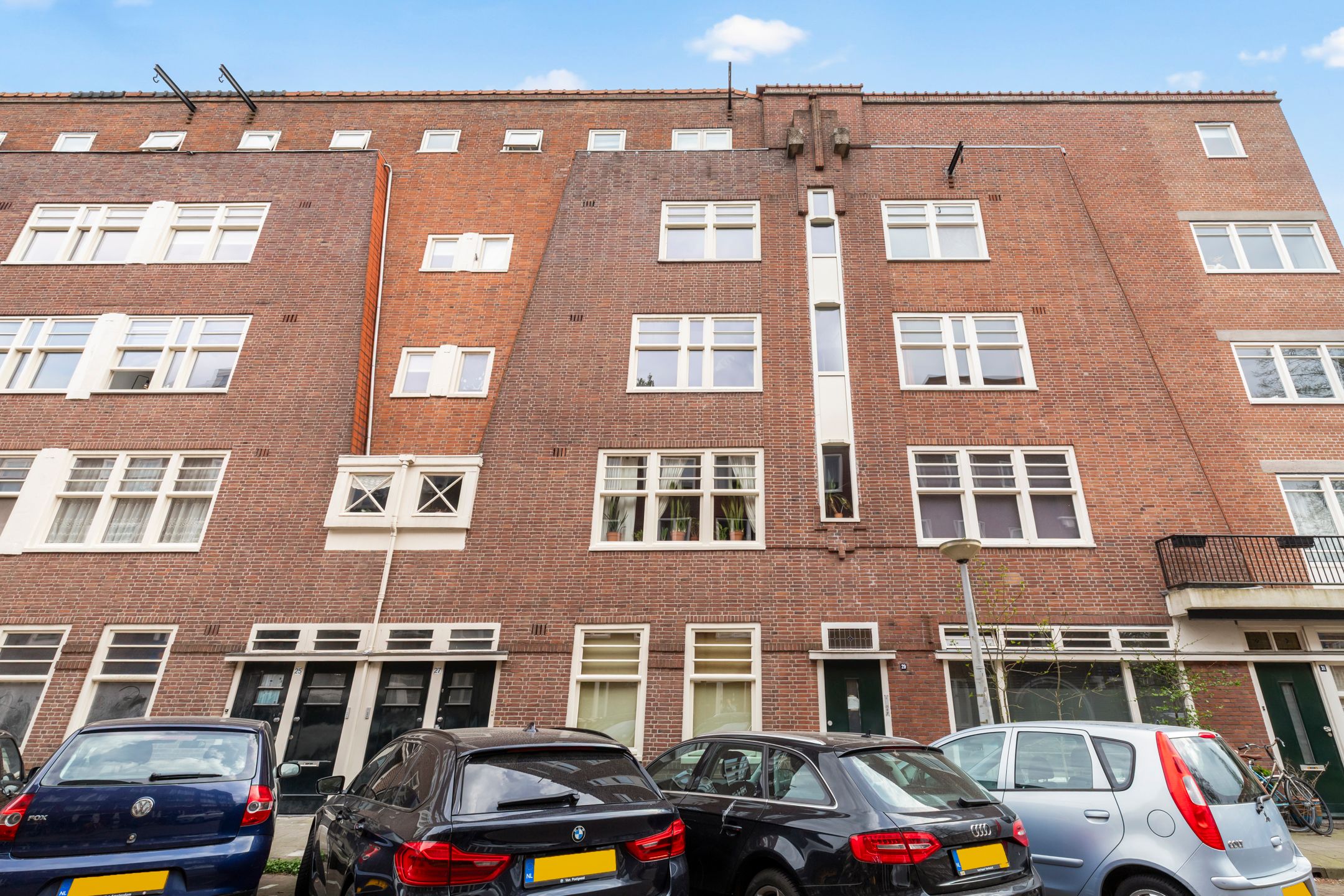 Photo 27 of Filips van Almondestraat 27-2
