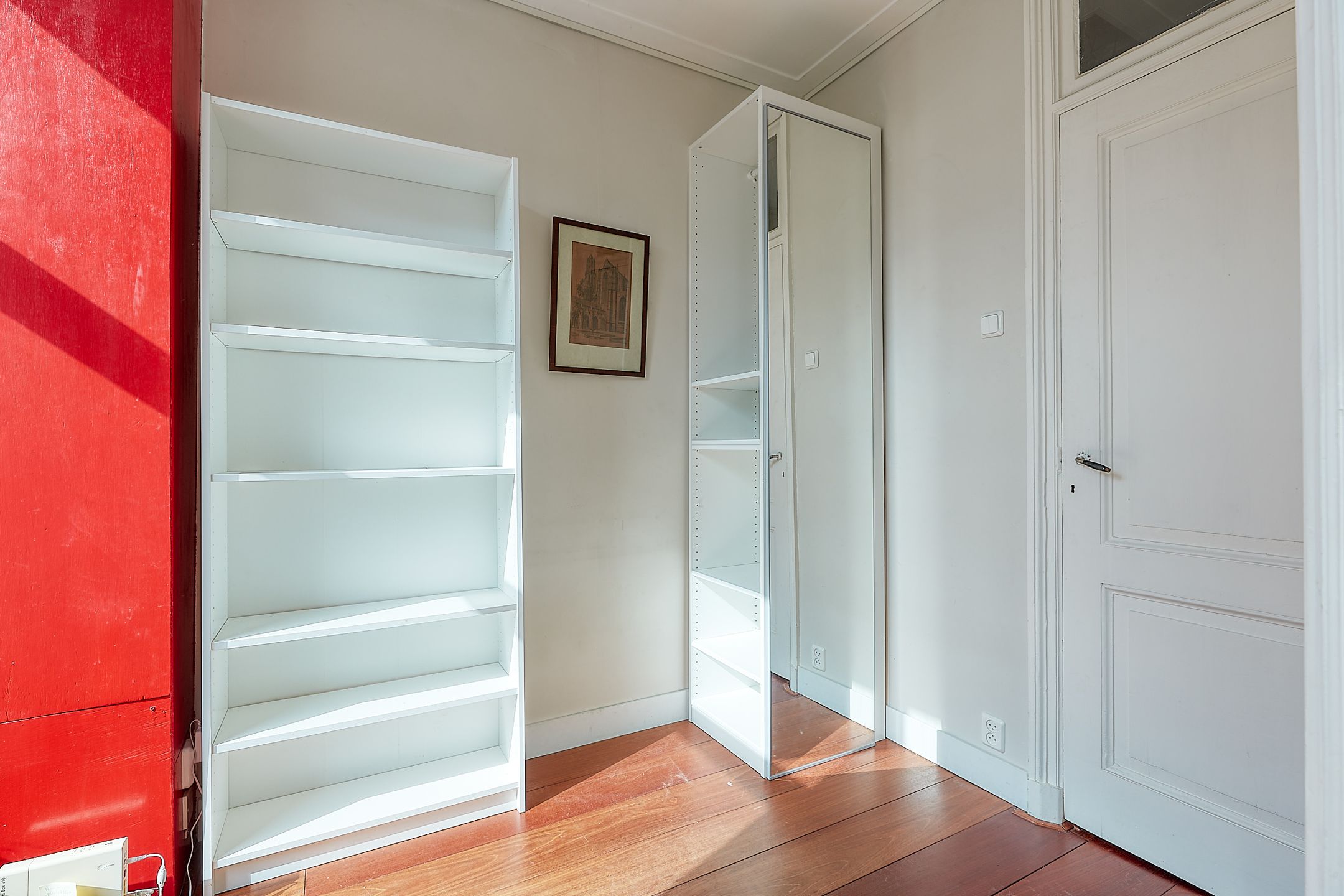 Spacious Double Upper Apartment with Balcony in Zeeheldenkwartier — 27