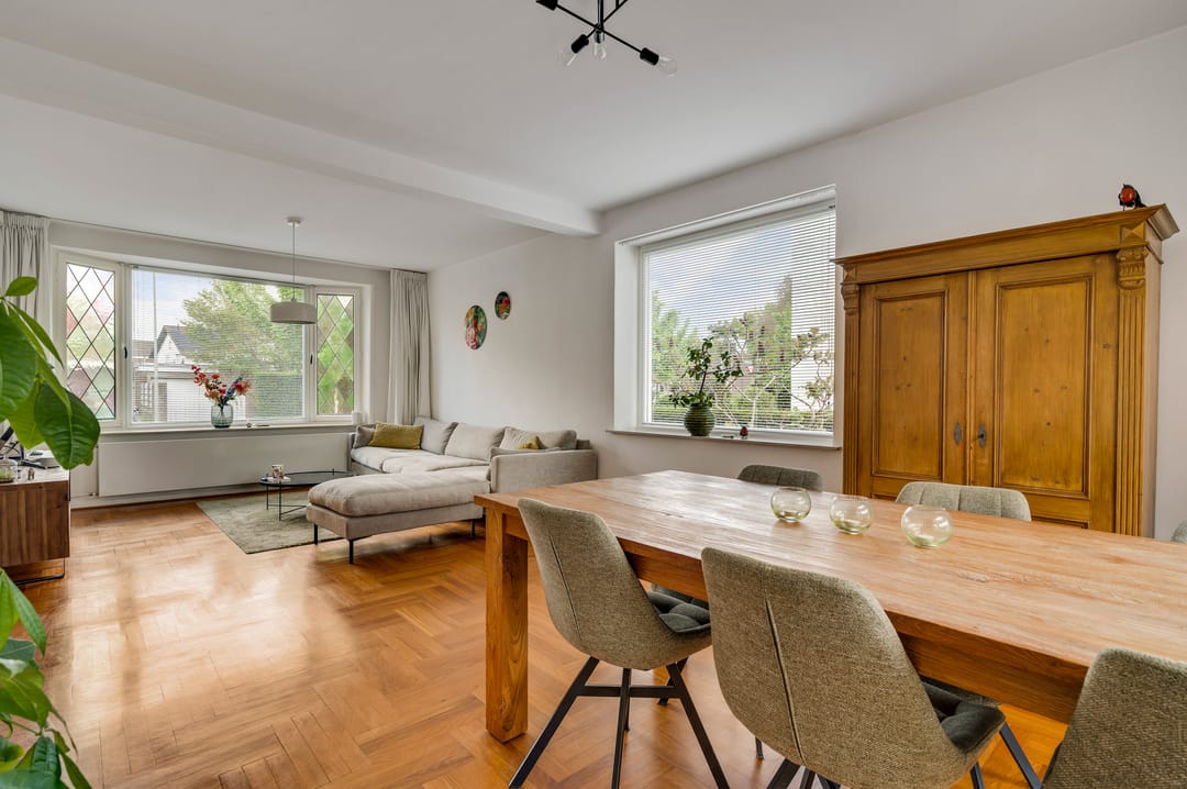 Characteristic detached house with garage in sought-after Scharn, Maastricht — 16