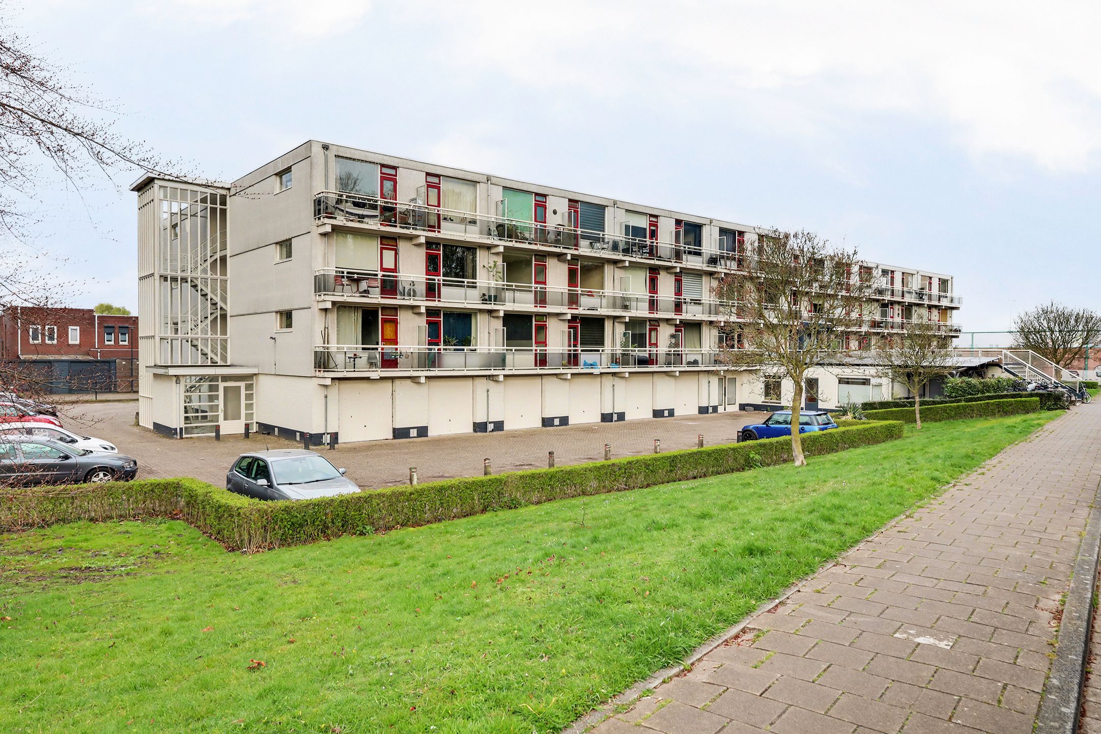 Photo 18 of Heulstraat 60